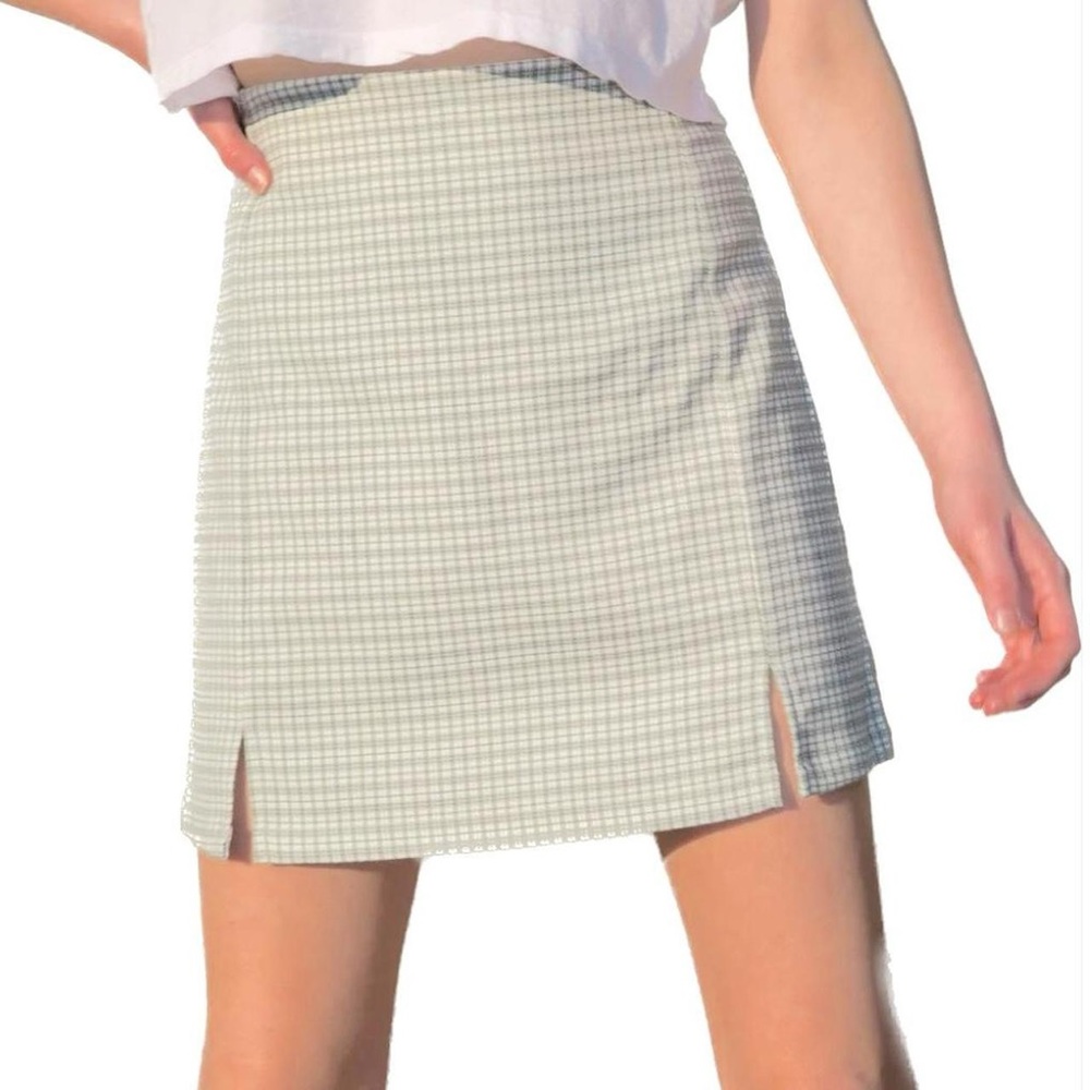 brandy melville cara skirt